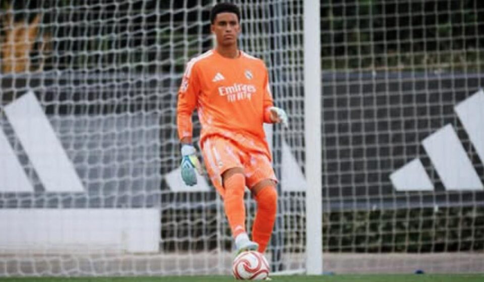 Fútbol: Guille Ponce, el portero que asciende al Juvenil A del Real Madrid