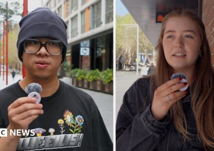 'Good to have choice': Australians on opting out of social media algorithms