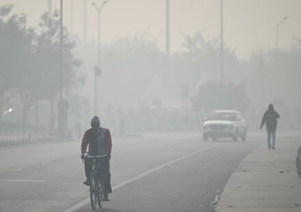 Heatwaves, wildfires expose a third of world to extreme ozone pollution