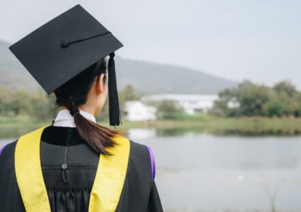 How recent grads, college students should think about AI and jobs