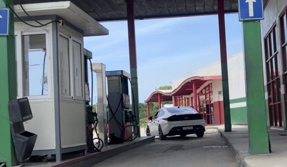 Importaciones: Cuba recibió 778.000 barriles de combustible de EE UU