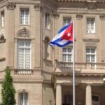 Investigación: Los consulados cubanos son una mina de oro para el régimen