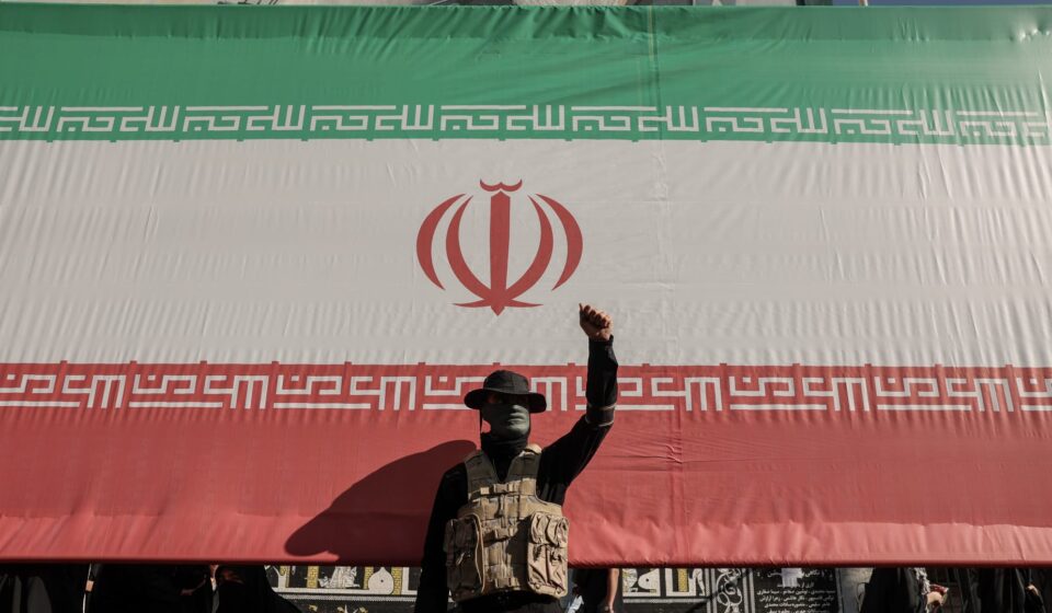 Iran offers to reopen Hormuz within a week if U.S. lifts blockade