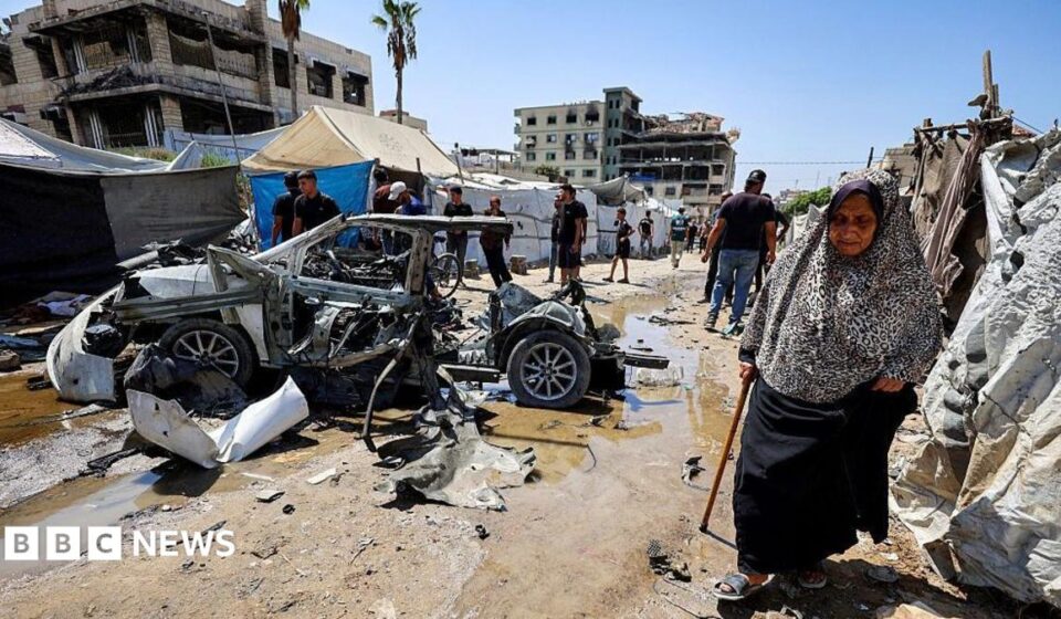 Israeli fire kills three in Gaza City during reported raid, medics say