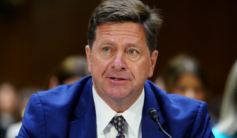 Jay Clayton calls AI national security issue after Trump meeting