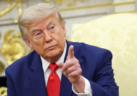 Jeffries says House Democrats have not ruled out Trump impeachment