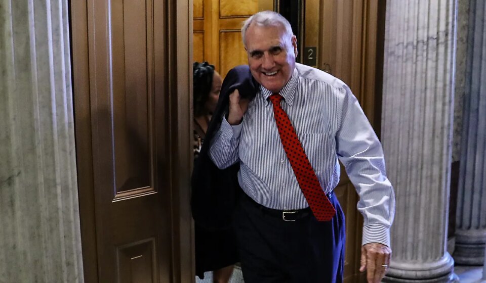 Jon Kyl, former Arizona senator and GOP whip, dies at 84