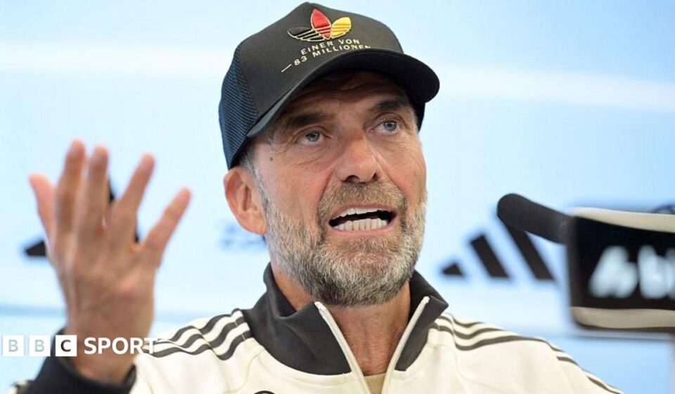 Jurgen Klopp: New Germany coach wants to 'reclaim' flag amid elections