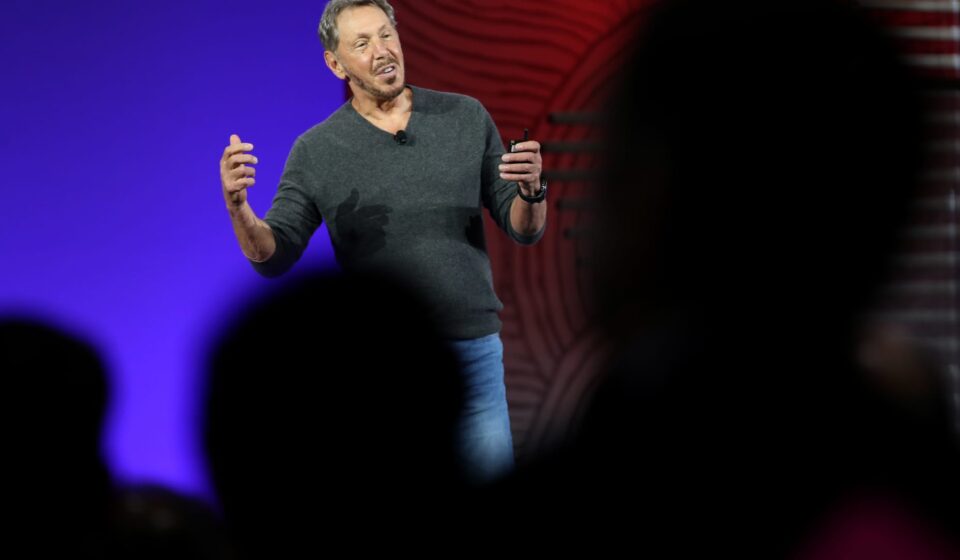 Larry Ellison adopts plan to sell up to 50 million Oracle shares
