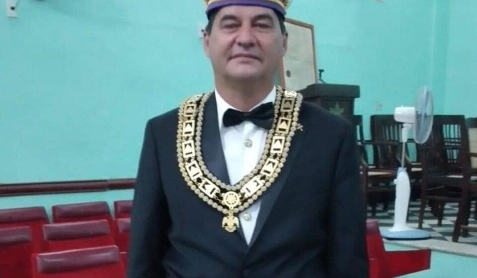 Masones: Ángel Santiesteban es elegido nuevo Soberano Gran Comendador de la masonería cubana