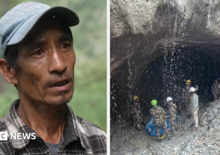 Nepal: Tunnel rescuers hunt for survivors with rafts and drone