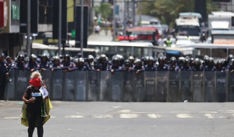 ONU: La ONU alerta de que aparato represivo en Venezuela sigue intacto