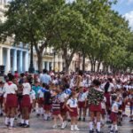Opinión: El "santoral" del 'Hombre Nuevo': inventiva popular en la onomástica cubana