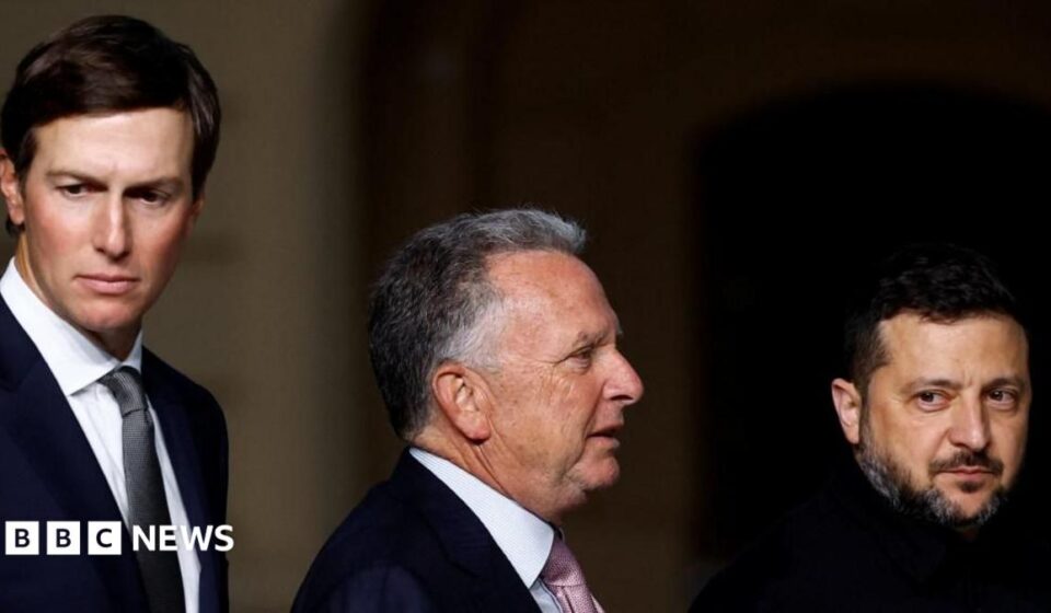 Peace talks rich in symbolism but differences between Russia and Ukraine remain