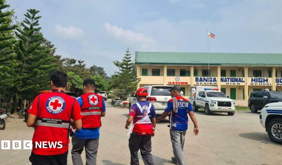 Philippines: Three dead and eight injured in shooting at Banga high school