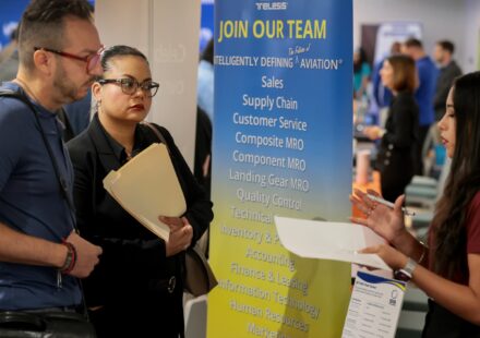 Private payrolls rose by 38,000 in August, than expected, ADP reports