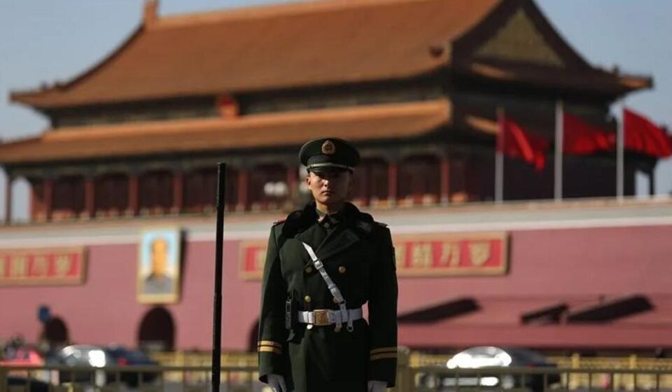 Purgas: China expulsa del Partido a dos de sus generales por corrupción