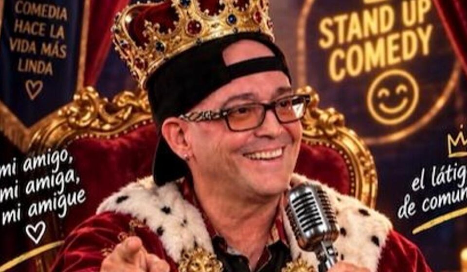 Rigoberto Ferrera lleva su humor en vivo a La Fela