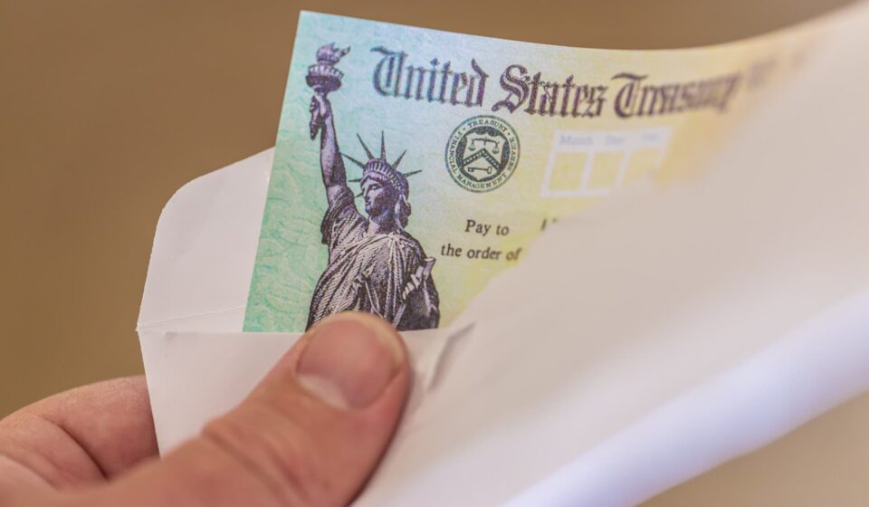 Rising Treasury yields, bond losses can help investors save on taxes