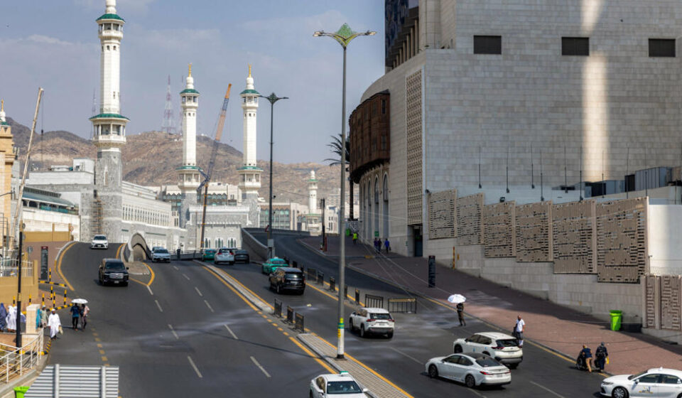 Saudi Arabia accuses Houthis of targeting Mecca, calls it a 'red line'