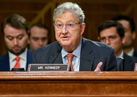 Sen Kennedy proposes ban on naming buildings after living public officials