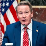 Senate Democrats sink 'toothless' stock trading ban, data center bill