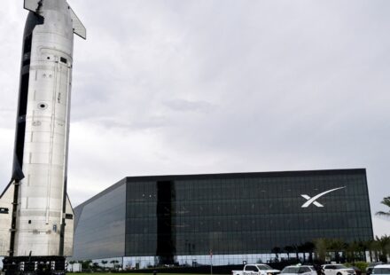 SpaceX prepares to send Starship rocket to orbit for first time
