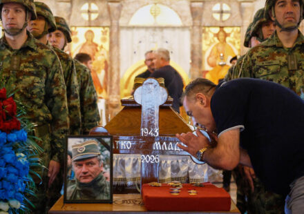 Thousands of mourners gather in Belgrade for war criminal Mladic's funeral