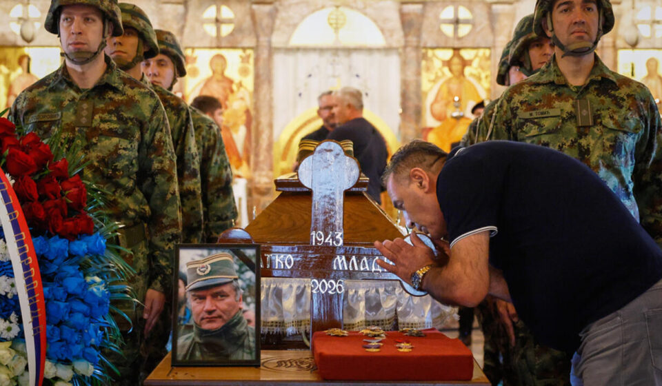 Thousands of mourners gather in Belgrade for war criminal Mladic's funeral