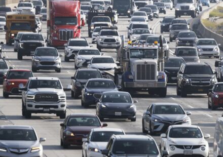 Trump approves new fuel economy standards, reversing Biden's EV push