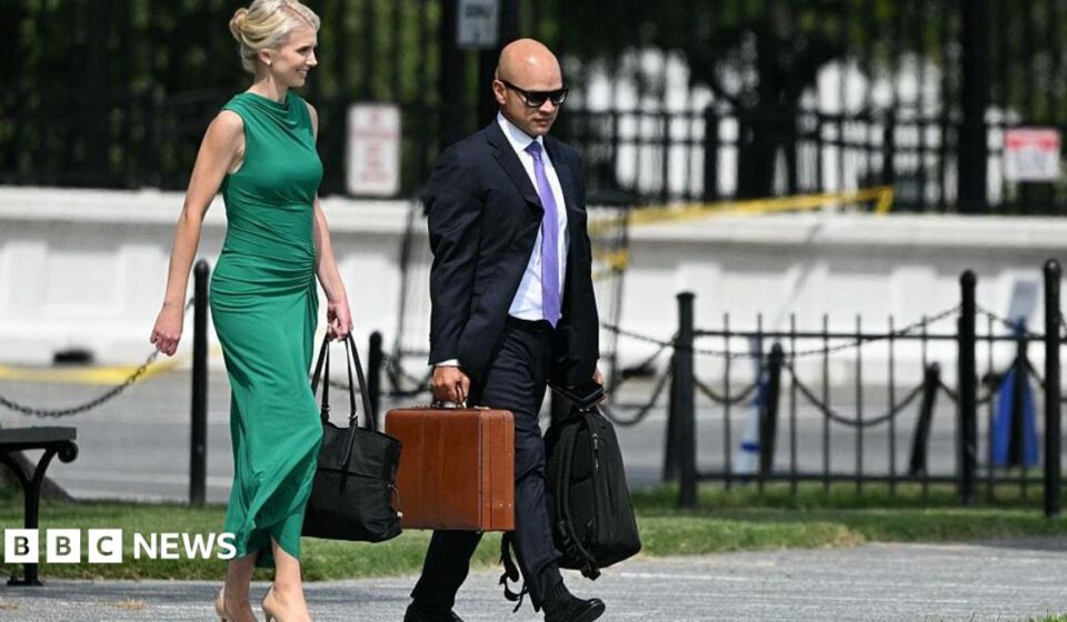 Trump gave $45,000 cash gifts to Natalie Harp and two other aides, public records show
