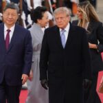 Trump gives Xi rare airport welcome as Chinese leader begins US state visit
