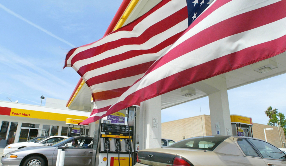 Trump no longer considering diesel export ban as experts warn of risks