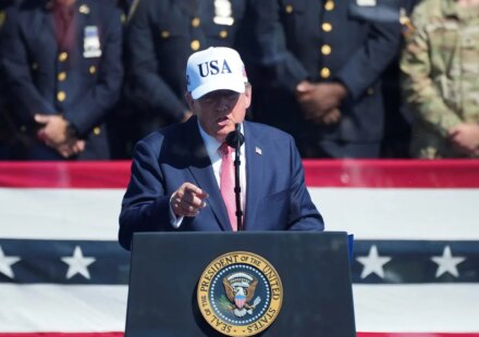 Trump posthumously awards Medal of Freedom to 9/11's 'man in red bandana'