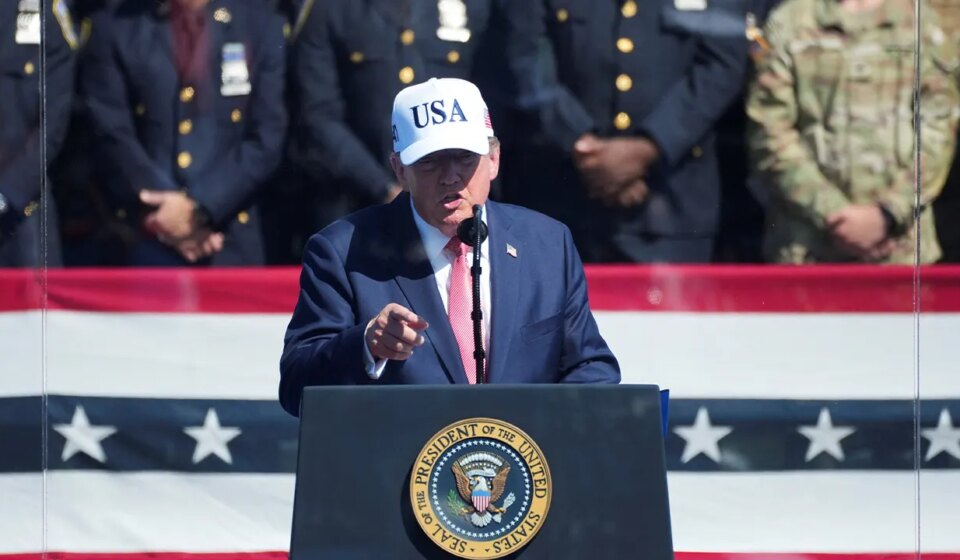Trump posthumously awards Medal of Freedom to 9/11's 'man in red bandana'