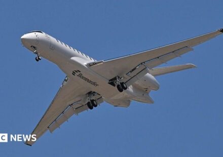 Trump threatens to stop sale of Canadian Bombardier jets in US