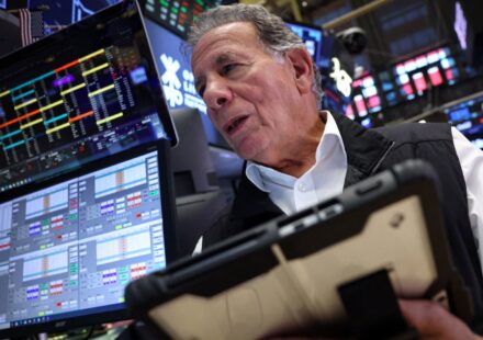 U.S. Treasury market is relying more on hedge funds