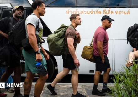 USS Abraham Lincoln: US sailors arrive in Thailand's Pattaya after record 250 days at sea