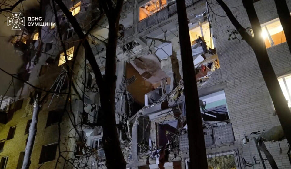 Ukraine live: Russian strike on apartment building in Ukraine's Sumy kills at least two