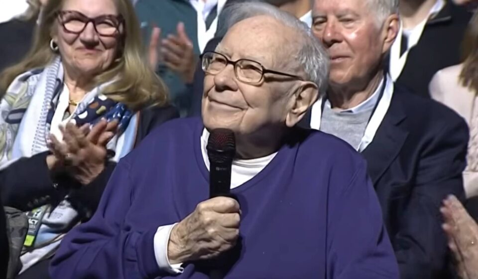 Warren Buffett takes next step in plan to keep Berkshire from straying
