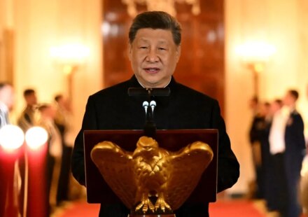 Xi Jinping invites 100,000 young Americans to China, raising spy fears