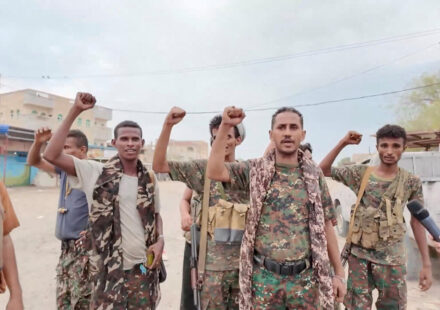 Yemen's president calls on his people to mobilise against Iran-backed Houthis