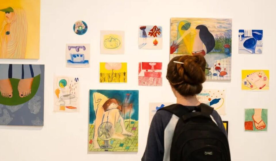 ‘Marta siempre lleva auriculares’, una exposición de Lorna Serrano
