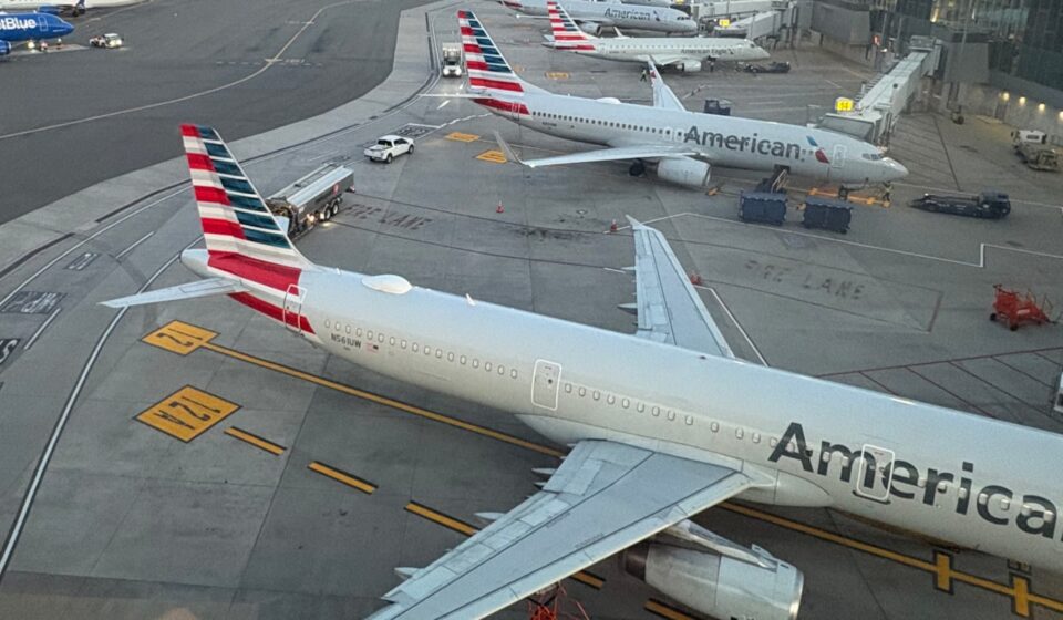 American starts letting customers mix cash and miles for tickets