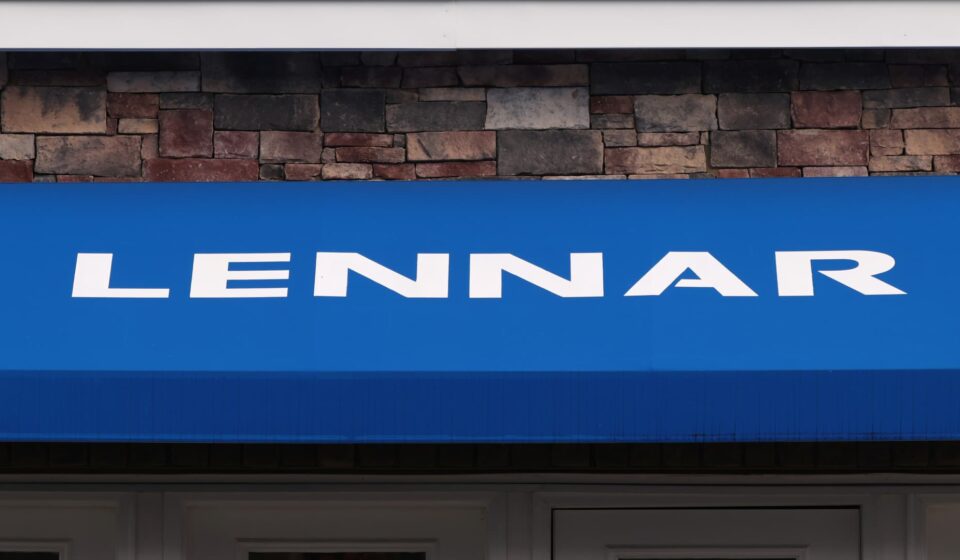 Berkshire buys more Lennar shares, but pace of purchases slows