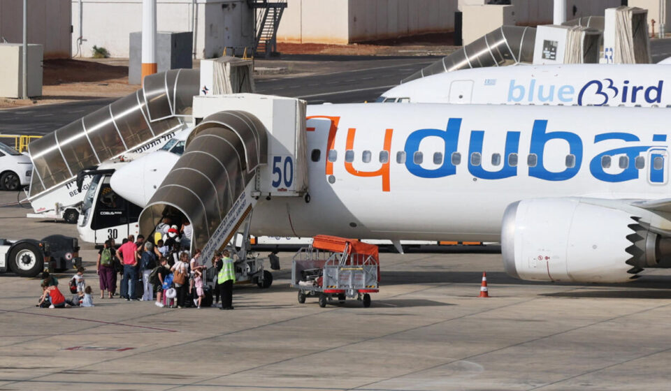 Co-pilot on Flydubai flight was banned from flying by Oman for holding extremist views