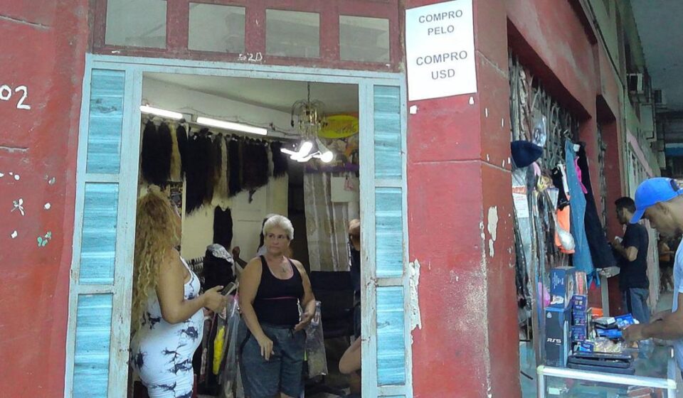 Cuba: El dólar alcanza los 800 pesos cubanos en el mercado informal