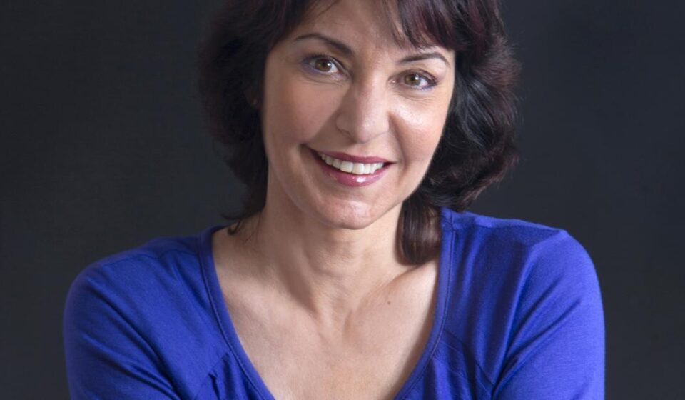 Daína Chaviano lee poemas y cuentos inéditos en Miami