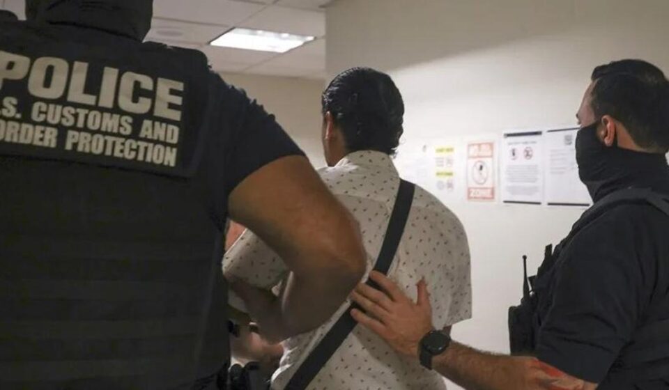 Deportación: EEUU deportó a África a más de 500 migrantes de terceros países sin el debido proceso