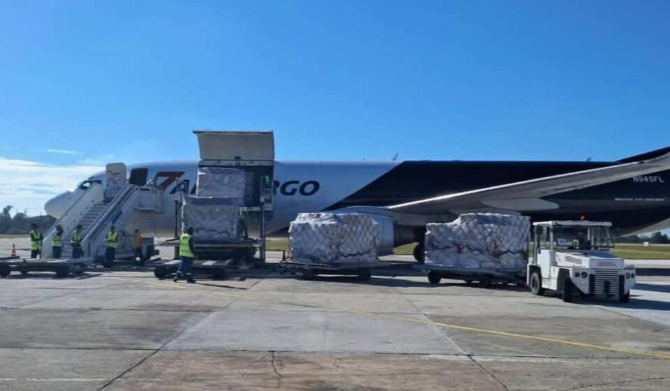 Donativos: La ayuda humanitaria de EE UU llega a Guasimal
